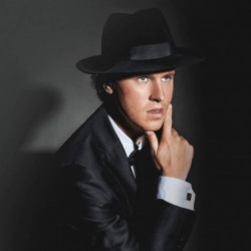 Afisha Club: Alex Abra. Mambo Italiano в Москве 10 апреля 2026