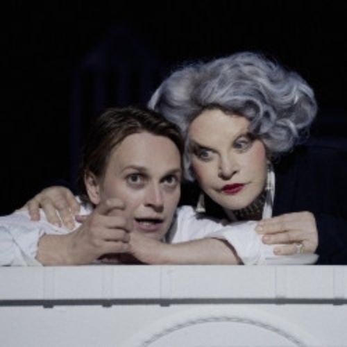 Afisha Club: Королева-мать в Москве 14 апреля 2026