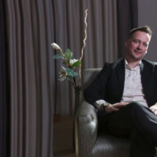 Afisha Club: Правила жизни нетрезвого человека в Москве 23 апреля 2026