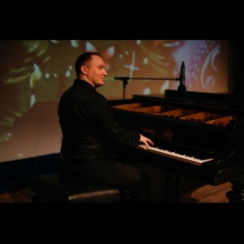 Afisha Club: Проект «Неоклассика». Рихтер, Эйнауди, Тьерсен, Ганьон в Москве 17 апреля 2026