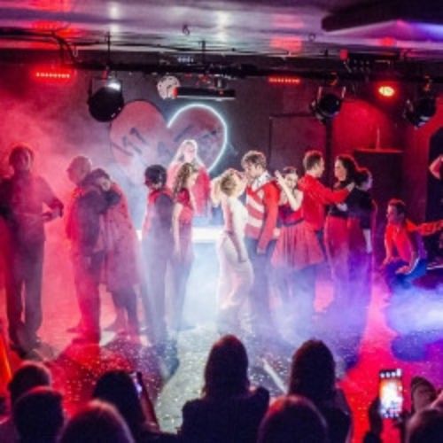 Afisha Club: С любимыми не расставайтесь в Москве 23 апреля 2026