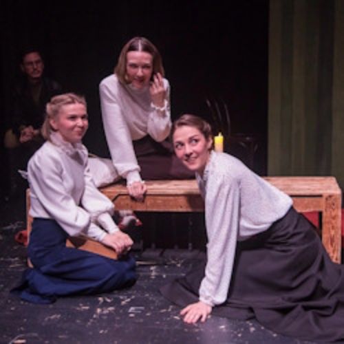 Afisha Club: Сестры Романовы. Последние дни. в Москве 10 апреля 2026