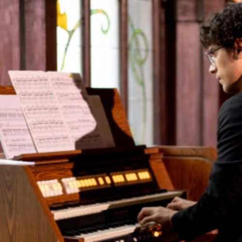 Afisha Club: Утро в Особняке. Кофе, друзья, орган в Москве 25 апреля 2026