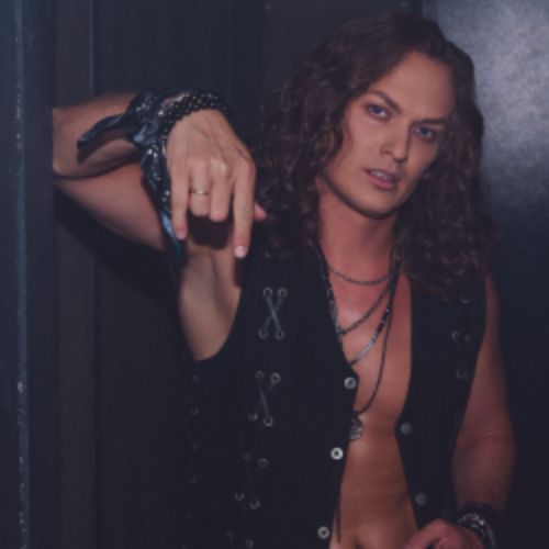 Afisha Club: Евгений Егоров «Музыкальные сокровища 90-х» в Нижнем Новгороде 26 апреля 2026