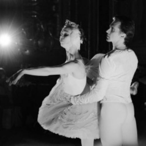 Afisha Club: Балет при свечах: Времена года и Шопениана в Санкте-Петербург 19 апреля 2026