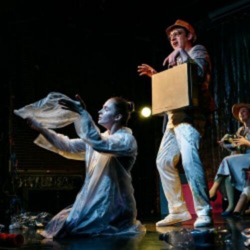 Afisha Club: Пакетик, который хотел быть нужным в Владивостоке 19 апреля 2026