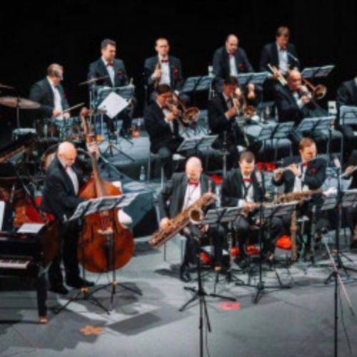 Afisha Club: Оркестр имени О. Лундстрема. Jingle Bells в Москве 17 декабря 2026
