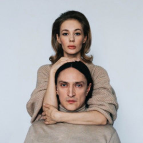 Afisha Club: Двое на качелях в Москве 2 мая 2026