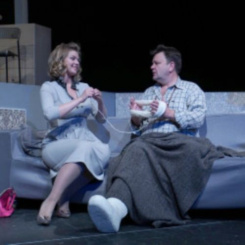 Afisha Club: Телефон доверия в Москве 12 мая 2026