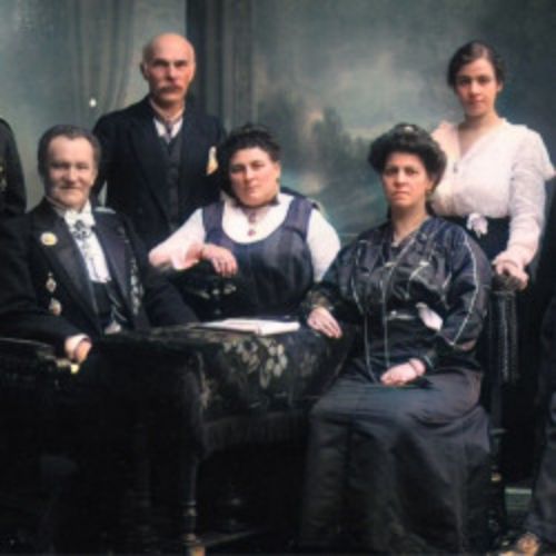 Afisha Club: Салон с историей: Нувеллистъ №12 — концерт и экскурсия — Салон Карла Буллы – история старейшего фотоателье — вечеринка с фуршетом в музее на Невском в Санкте-Петербург 4 октября 2026